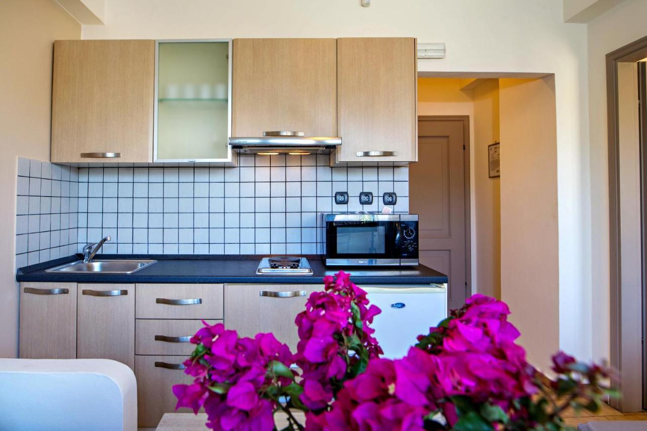 Lefka Apartments Parigoria Экстерьер фото
