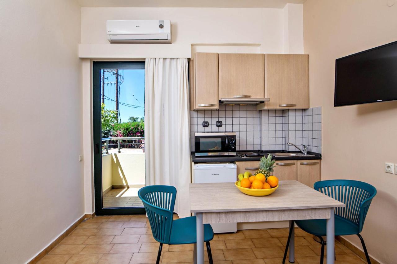 Lefka Apartments Parigoria Экстерьер фото
