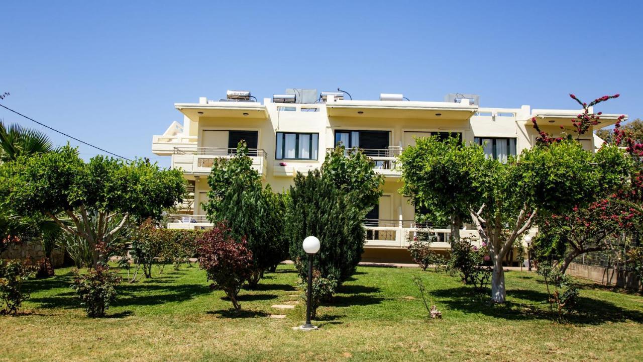 Lefka Apartments Parigoria Экстерьер фото