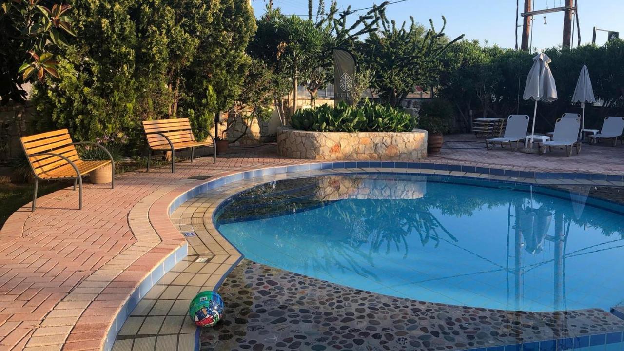 Lefka Apartments Parigoria Экстерьер фото